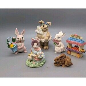 Bunny Rabbit Figurines Vintage Easter lot 6 Russ, Mervyn, Resin Plastic Village